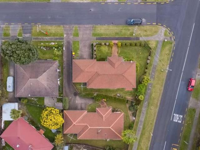 House for sale in Papakura