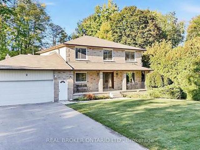 House for sale in Golden Horseshoe, Ontario