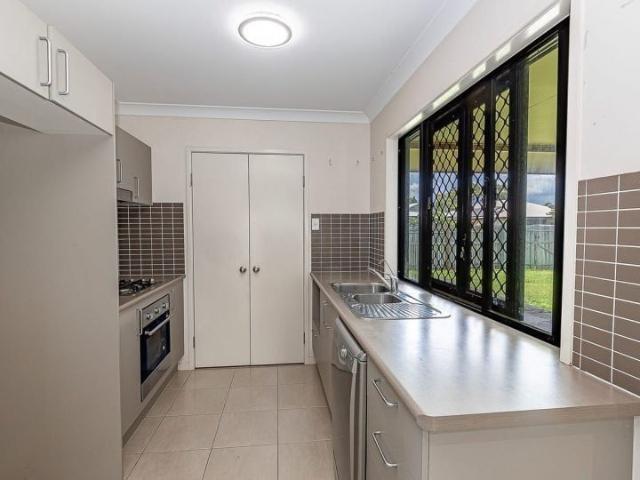 House for rent in Mount Low, Queensland