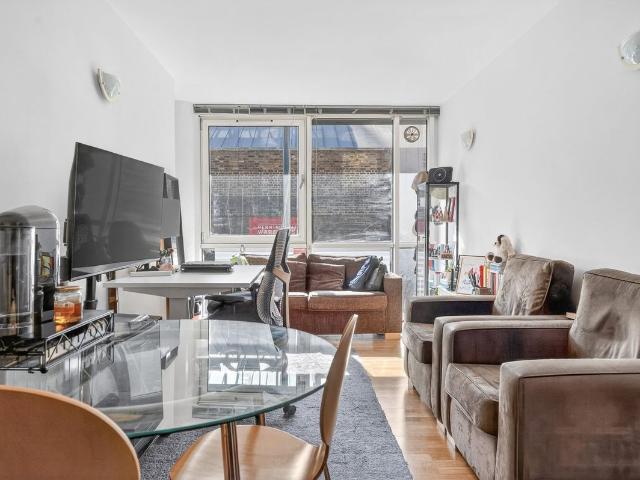 Apartment for rent in St. George in the East, Wapping