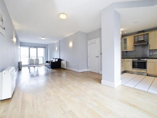 House for rent in St. George in the East, Wapping