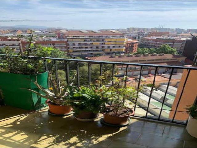 Ático en venta en Sant Andreu, Barcelonès