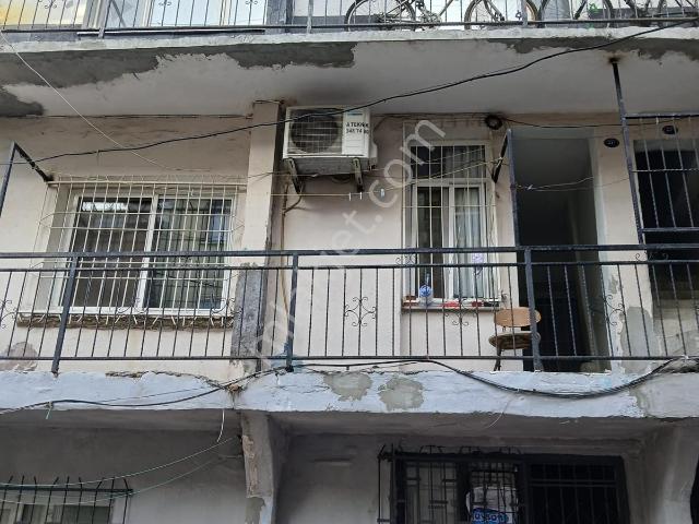Konak, İzmir içerisinde satılık Villa