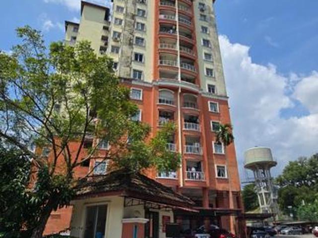 Apartment for sale in Kajang, Langat