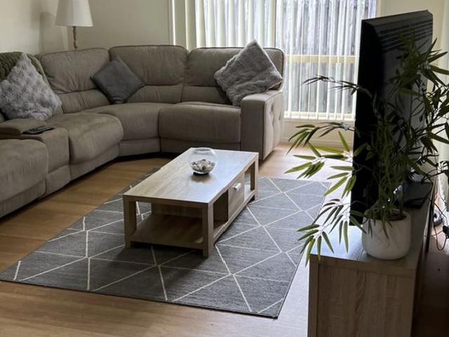 House for rent in Varsity Lakes, Gold Coast City
