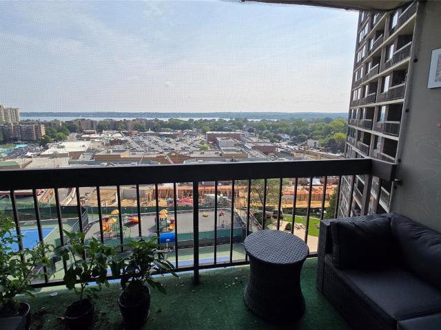 Condo for sale in Queens County, New York