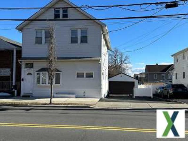 House for rent in Clifton