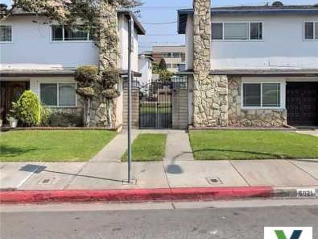 Apartment for sale in Bell Gardens