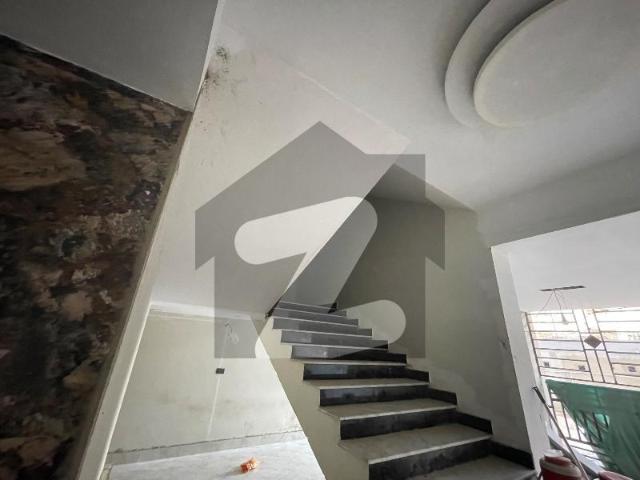 Apartment for rent in Gulshan-e-Iqbal Town, North Waziristan