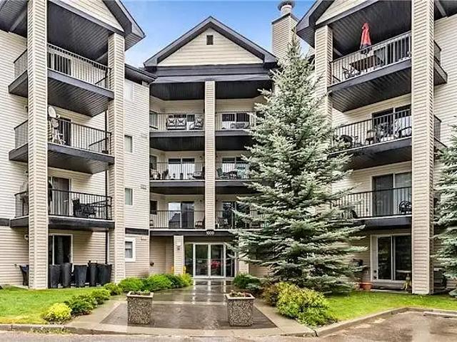 Condo for rent in Northwest, Alberta