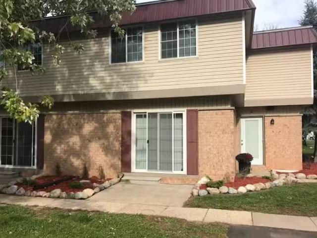 Condo for sale in Appleton