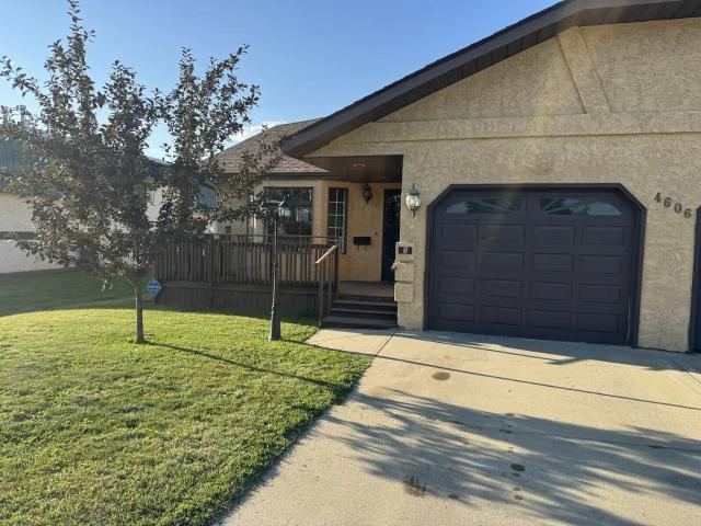 House for rent in Sylvan Lake, Alberta