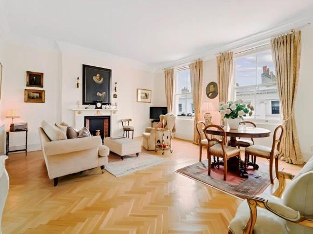 Apartment for rent in South Kensington, Greater London