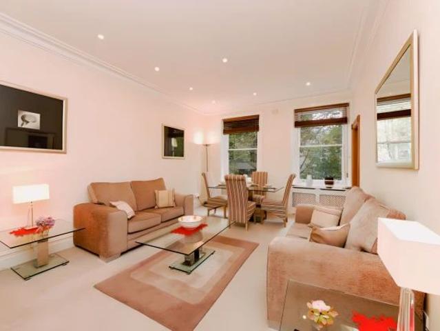 Apartment for rent in South Kensington, Greater London