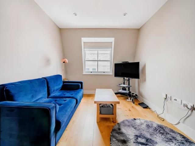 Apartment for rent in Brompton, Greater London