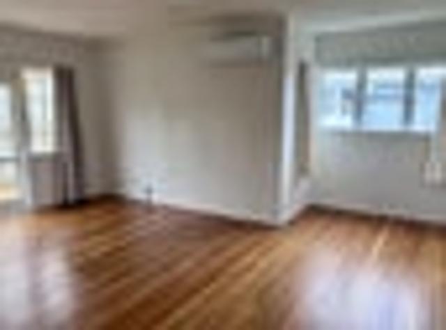 House for sale in Oroua County