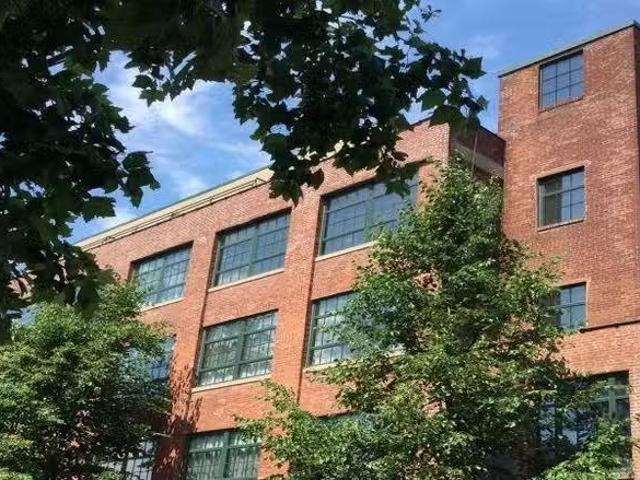 Condo for sale in Bloomfield