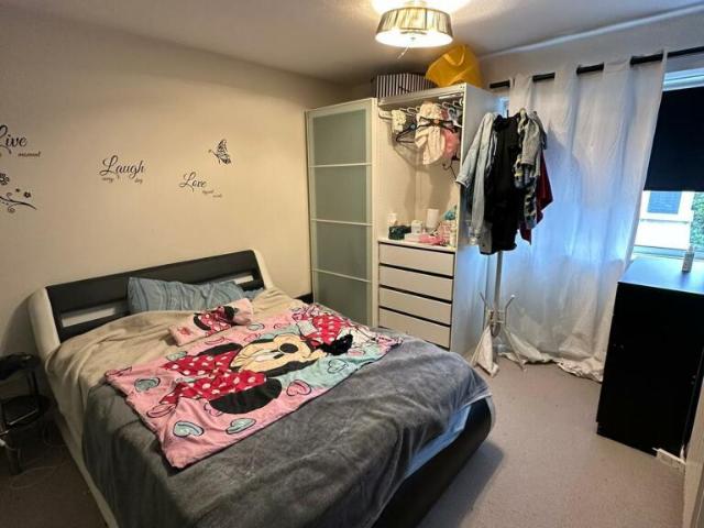 Flat for rent in Brighton, Brunswick