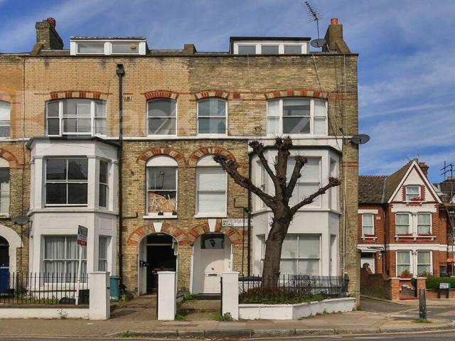 Flat for rent in Haringey, Greater London