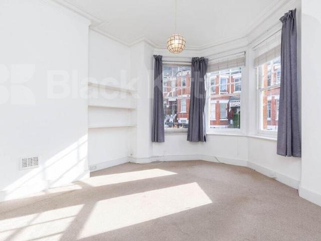 Flat for rent in Haringey, Greater London