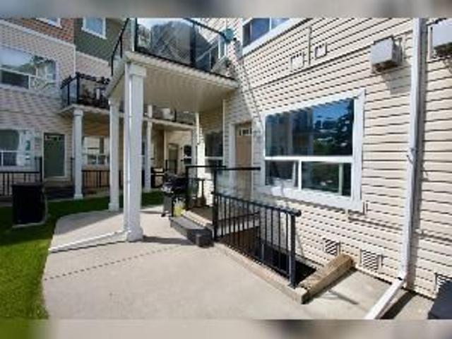 Townhouse for rent in West Meadows, Edmonton