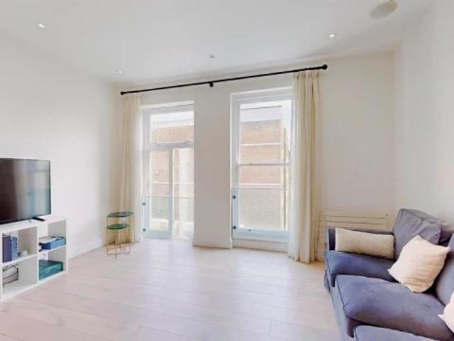 Apartment for rent in Royal Borough of Kensington and Chelsea, Greater London