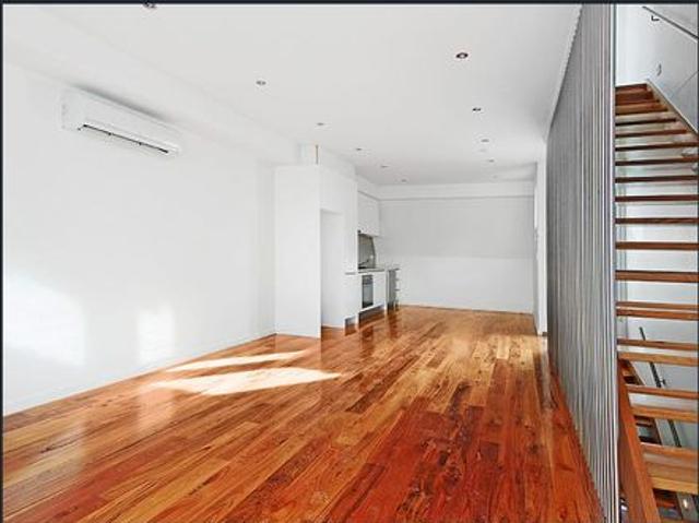 Townhouse for rent in Camerons Creek, Victoria
