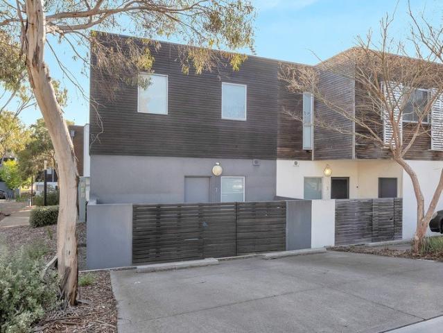 Townhouse for rent in Camerons Creek, Victoria