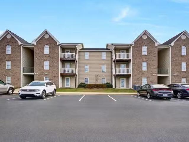 Condo for rent in Fayetteville