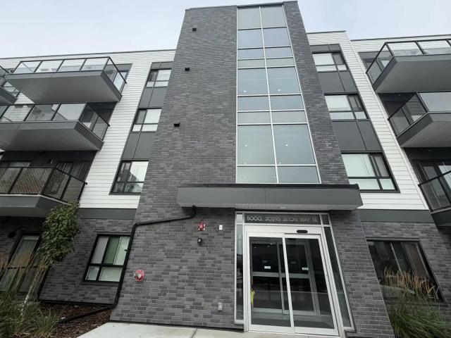 Condo for rent in Northwest, Alberta