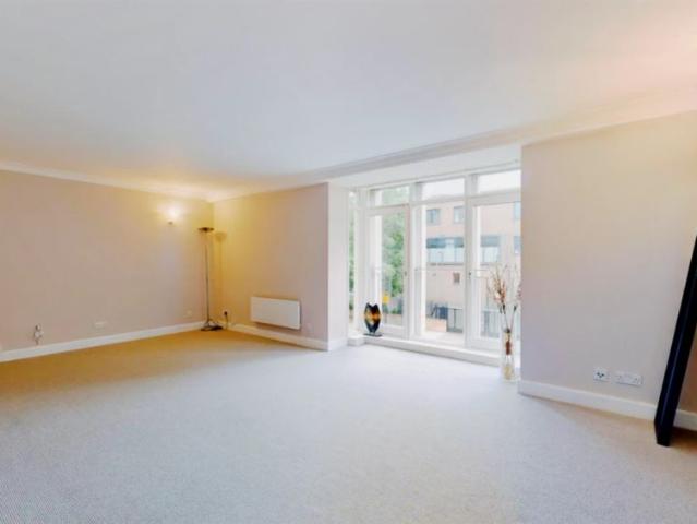 Apartment for rent in St. John's Wood, Greater London