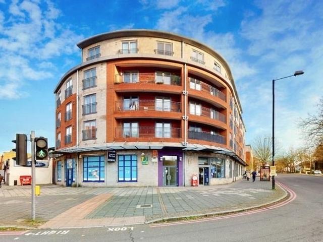 Apartment for rent in Streatham Hill, Greater London