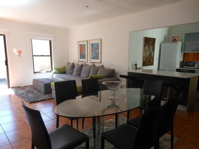 House for rent in Saxonwold, Rosebank