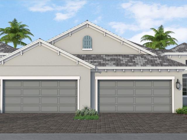 Duplex for sale in Naples