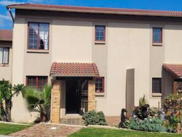 House for sale in Nooitgedacht, Gauteng