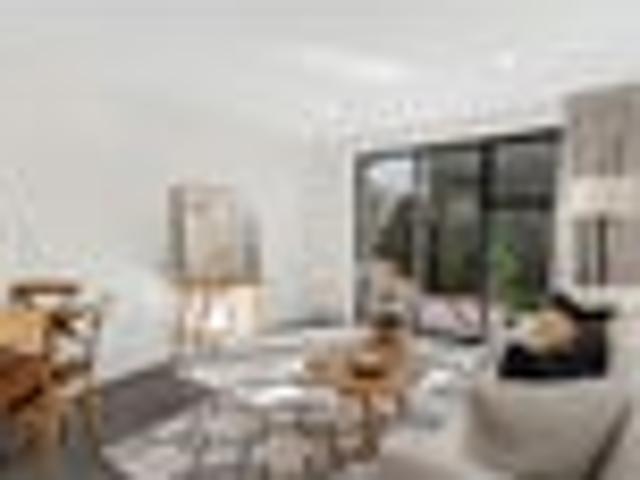Townhouse for sale in Addington, Canterbury