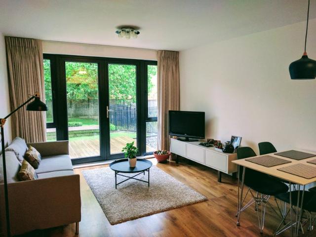 Apartment for rent in Brunswick Park, Greater London