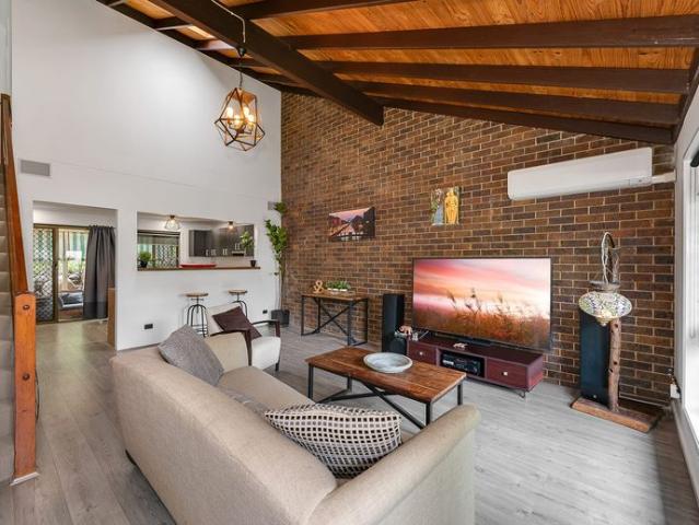 Townhouse for rent in Toombul, Queensland