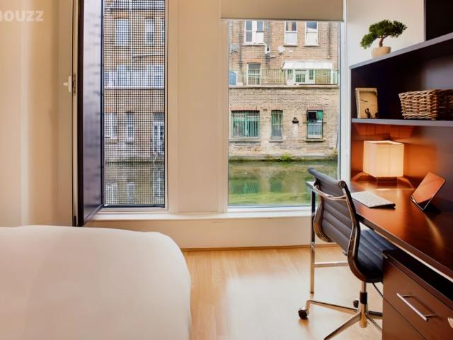 Room for rent in North Kensington, Greater London