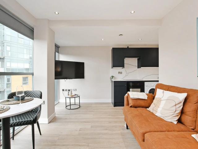 Apartment for rent in Devonshire, Isle Of Man