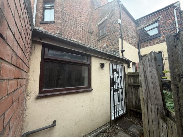 Apartment for rent in Outwood Gate, Bury