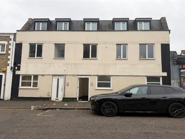 Apartment for rent in Brownswood Park, Stoke Newington