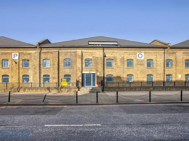 Apartment for rent in Canning Town, Greater London