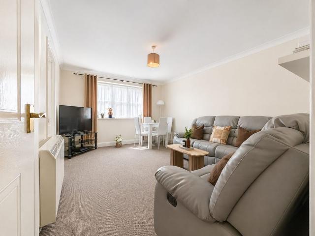 Apartment for rent in Cressex, Buckinghamshire