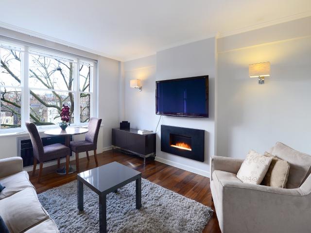 Apartment for rent in Mayfair, Greater London