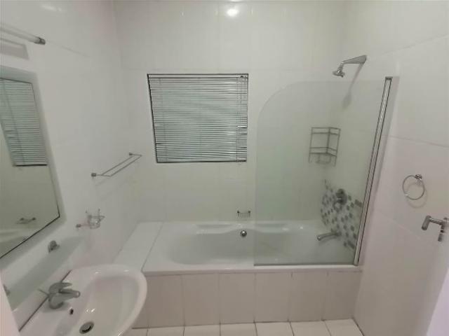 Apartment for rent in Sea Point, Cape Town