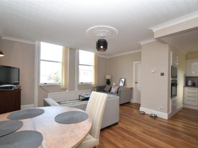 Apartment for rent in South Cliff, Kepwick