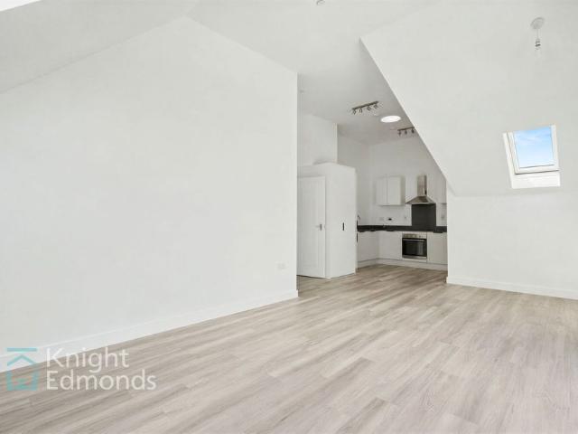 Apartment for rent in Midway, Kent