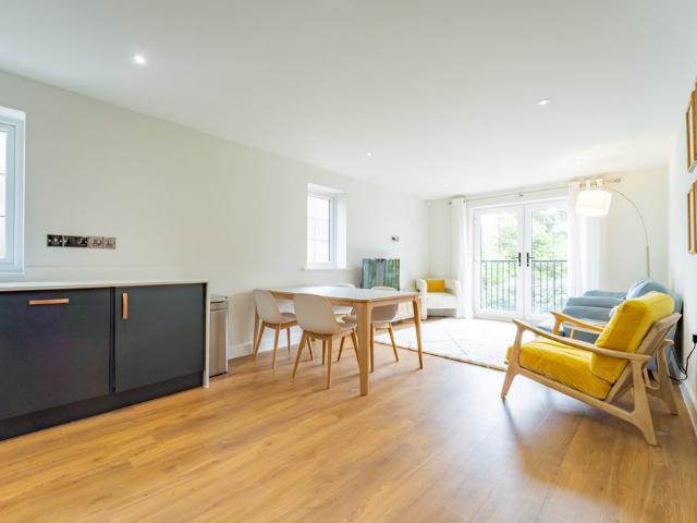 Apartment for rent in Canford Cliffs, Poole