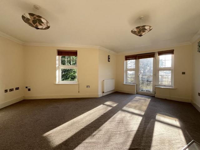 Apartment for rent in Upper Parkstone, Poole